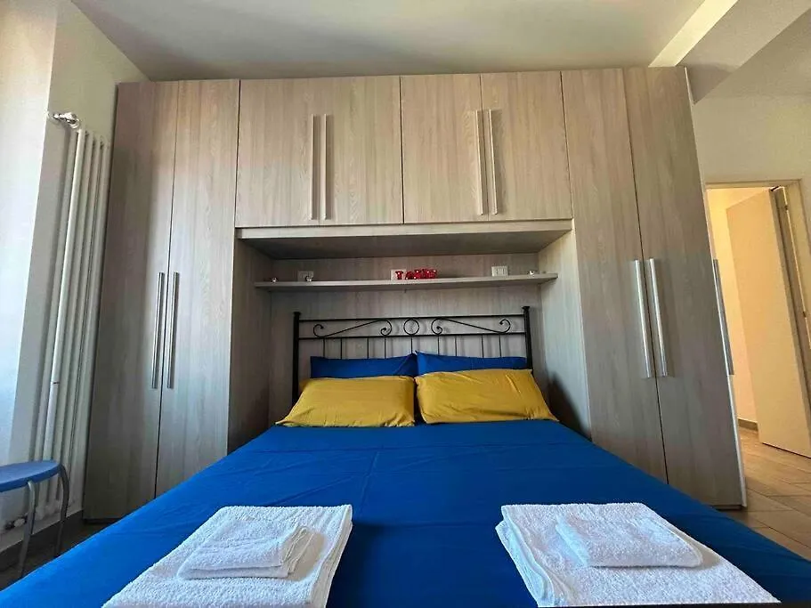 Duomo-15 Min & Ospedale-10 Min Apartment Milan